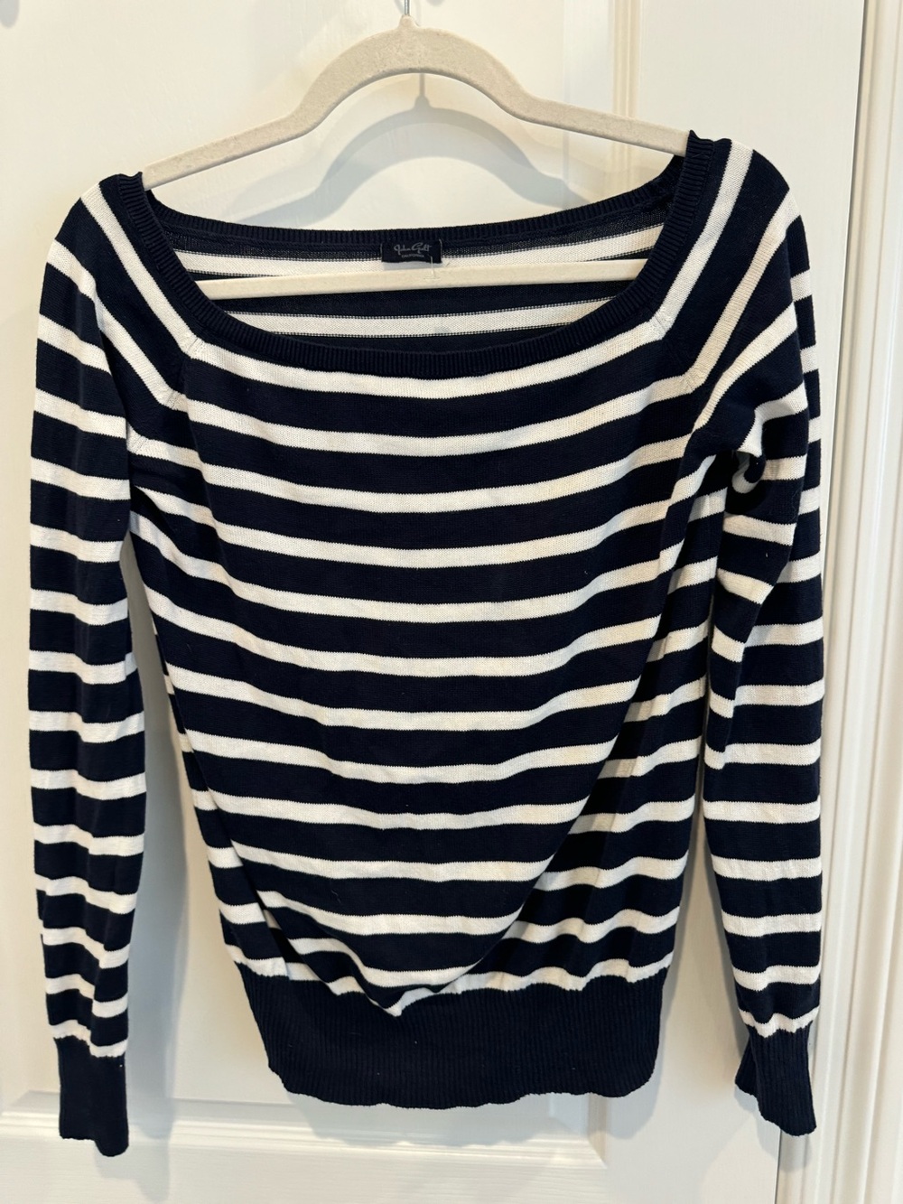 New Never Worn Brandy Melville John Galt Striped Boatneck Sweater - Blue & White
